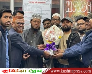 কুষ্টিয়া শহীদ আবরার ফাহাদ স্মৃতি লাইব্রেরীতে মুফতি আমির হামজাকে সংবর্ধনা